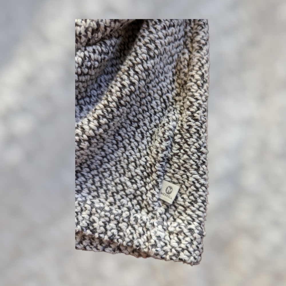 Merrell Sweater - Picture 3 of 5